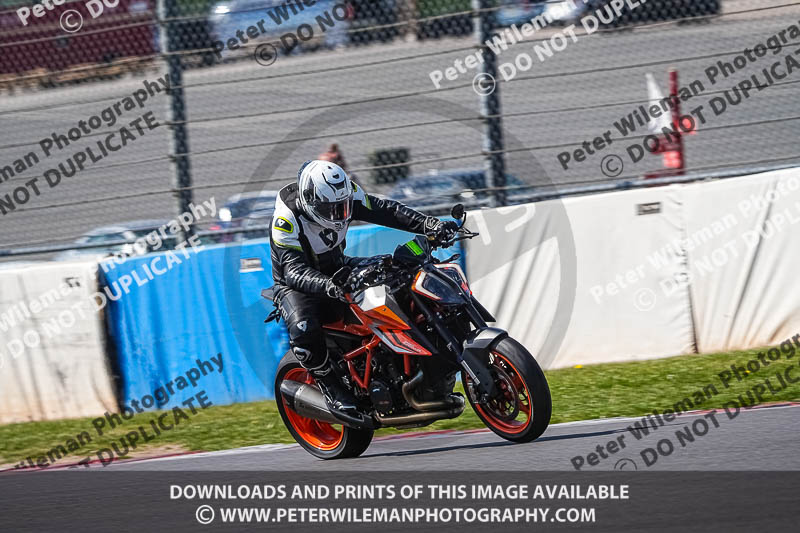 donington no limits trackday;donington park photographs;donington trackday photographs;no limits trackdays;peter wileman photography;trackday digital images;trackday photos